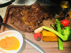 澳洲M5肋眼牛排300g-锦潼西餐厅