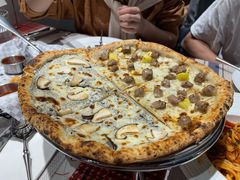 双拼披萨-Primo·丽莫意大利窑烤披萨