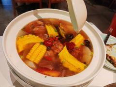 -江城小馆陕南妈妈菜·全球旅行餐厅(钟楼店)