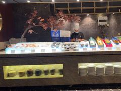 -半岛翡丽海鲜自助餐厅(观风亭店)