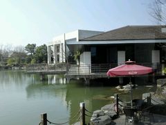 -上海怡沁园度假酒店