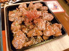 黑椒铁板葱香鸡-仙隐小鹿料理食堂(沙市人信汇店)