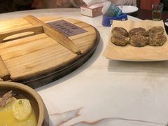 -陈大锅·岳阳鱼馆·地道岳阳菜(美食街店)