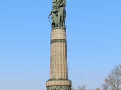 -人民防洪胜利纪念塔