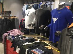 -UNDER ARMOUR(八达岭奥莱店)