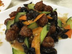 -大鸭梨烤鸭店(金顶街店)