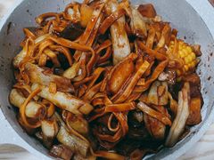 -内蒙焖面大盆骨餐馆(山大路店)