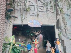 -泉城欧乐堡海洋极地世界