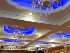 -维吾尔餐厅(宜山路店)