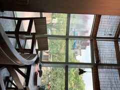 -蜜桃餐厅·伴山(湖滨商业街店)