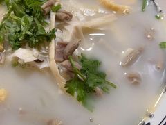 -鸭小妹鸭血粉丝(老门东店)