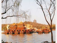 -苏堤停车场