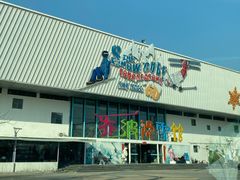 -乔波室内滑雪场