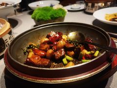 石锅花椒牛小排-新荣记(BFC外滩金融中心店)