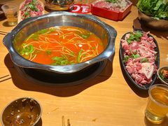 红酸汤锅-苗阿哥酸汤牛肉火锅(体育场店)