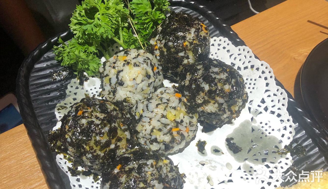「韩式饭团」给宝宝点了一个饭团、咸蛋正好、宝宝很爱吃