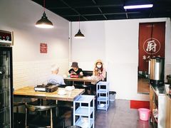 大堂-拾下卜卜贝•海鲜火锅