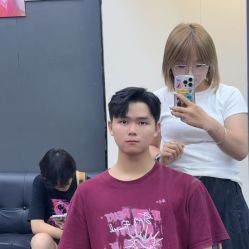 点击看大图 -藤野造型专业烫染接发