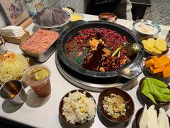 -卤校长老火锅(杨家坪直营店)