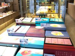 -顶东面包花园·生日蛋糕(世博店)