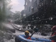 -藏龙百瀑漂流