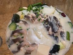 -云中鱼蒸汽石锅鱼(川沙百联店)