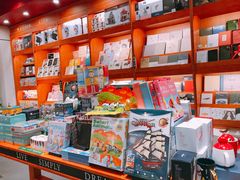 -西西弗书店(城西银泰城店)