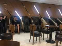 等候区-大光明丽星VIP影城(昌里路杜比全景声店)