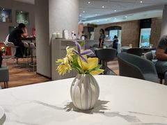 -潮一不贰·法式甜品·生日蛋糕·西式简餐(外滩店)