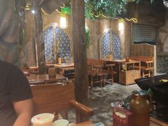 -城墙拐拐火锅(三峡广场黑金冠店)
