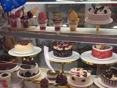 -DQ·蛋糕·冰淇淋(五棵松万达店)