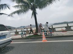 -情侣路