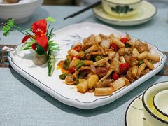 荷塘藕芽剑鱼肚-大师傅金奖啤酒鱼(西街口总店)