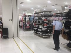 -UNIQLO(海岸城购物中心店)