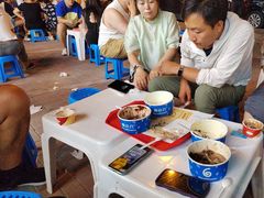 -帅小六刨冰·不一样的奶冰(总店)