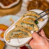 新年的到来来到了荔轼楼这家粤式茶楼，这里的環境优雅