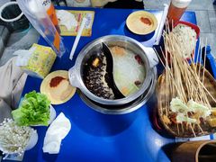 -马路边边·成都串串(翠柏路店)