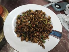 -湖南人家湘菜馆(镇江路店)