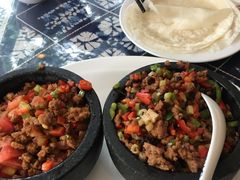 黑红三剁双拼-蝴蝶泉宾馆-中餐厅