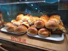 -新侨三宝乐面包店(崇文门店)