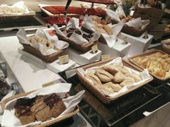 -云庭咖啡厅· 中航泊悦酒店(虹桥T2店)