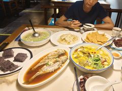 -老外婆渔村·传统宁波菜(骆驼爱琴海店)