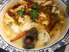 招牌酸菜鱼-胡桃里音乐酒馆(白云五号T5 MALL店)