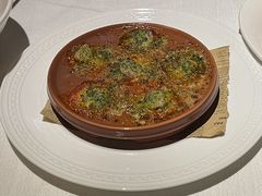 -Mogul Eatery·大亨餐酒馆