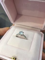 -威德钻石-克拉钻大本营(南京东路店)