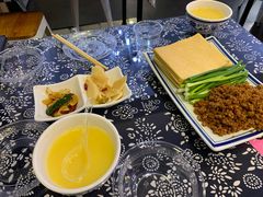 -八两八金·莱芜特色炒鸡(市南漳浦路店)