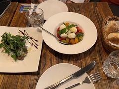 番茄水牛奶醋色拉-La Tavernetta(Bar à Vin)(乌鲁木齐路店)