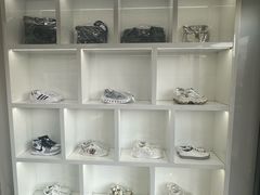 -翰皇直营洗衣洗鞋(望京鹿港店)