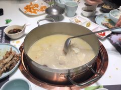 -洪氏嗨捞·猪肚鸡火锅(阳光天地店)
