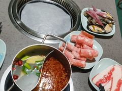 -金滏山·烤肉海鲜火锅自助(襄阳万达店)